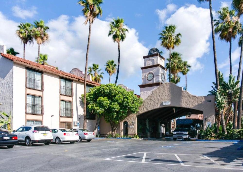 Buena Park Grand Hotel & Suites Exterior foto