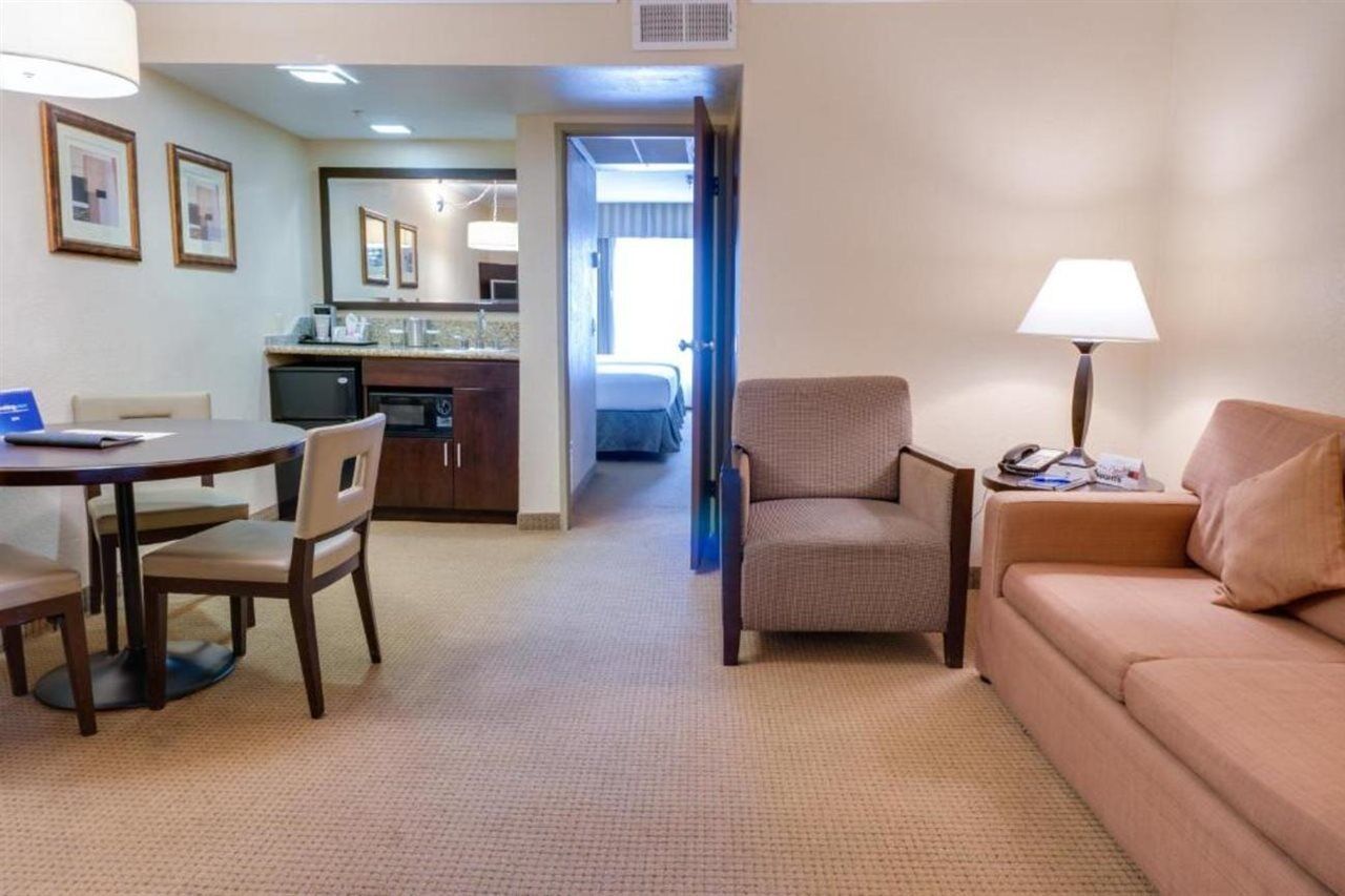 Buena Park Grand Hotel & Suites Exterior foto